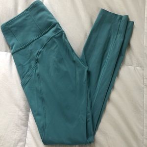 lululemon Fast and Free Leggings 25”